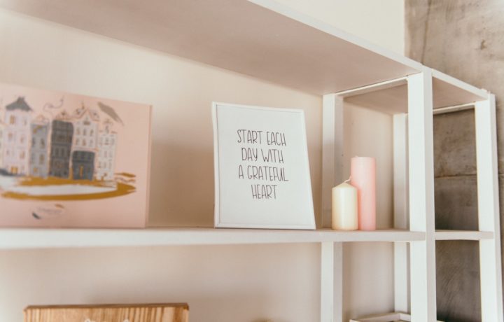 7 manières de moderniser votre cuisine avec des poignées de meuble